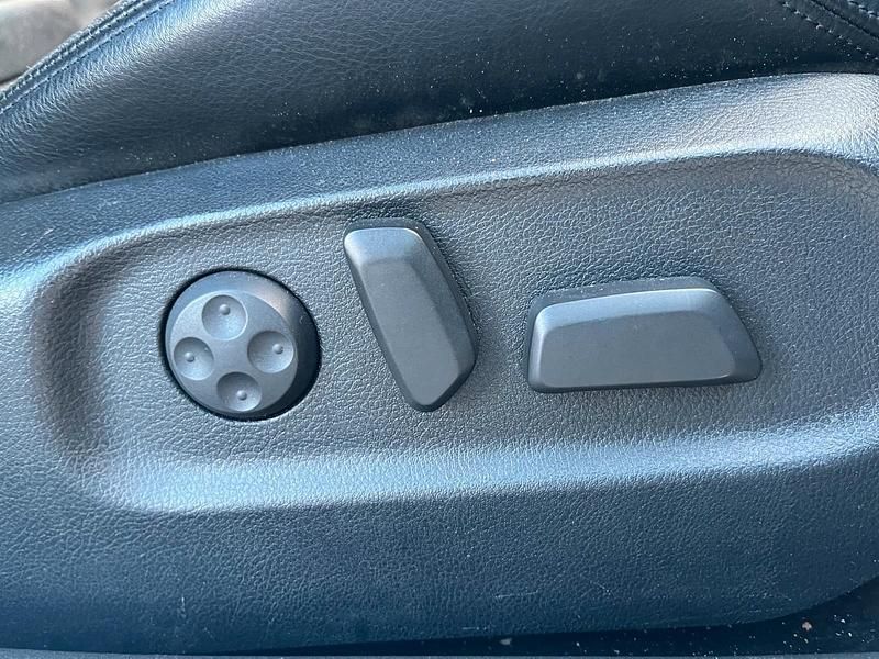 Gebraucht VW Passat Highline 140 PS (102 kW) 2005 Silber Limousine