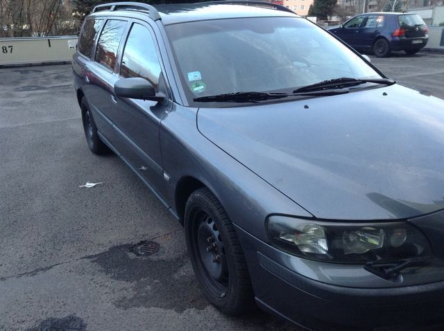 Gebraucht Volvo V70 131 PS (96 kW) 2003 Schwarz Kombi