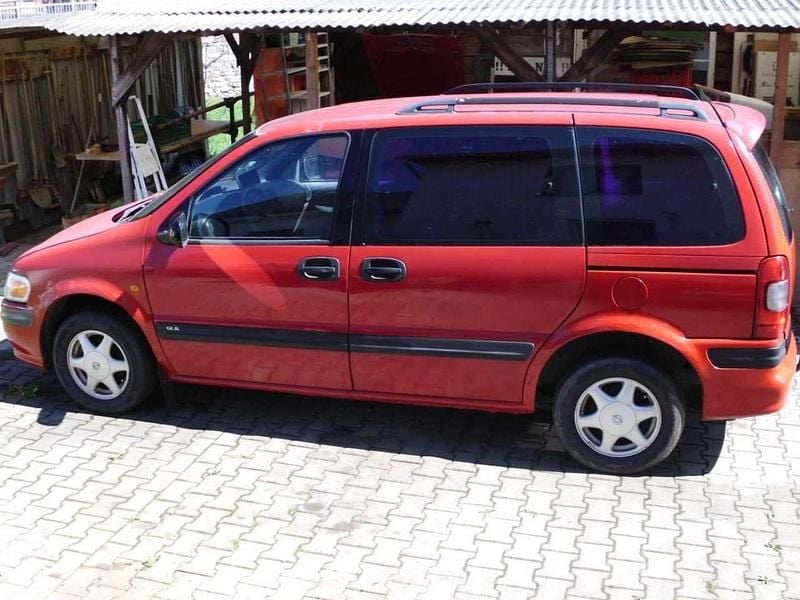 Rot Gebraucht 1997 Opel Sintra Van / Kleinbus | 999 € - Bild 1/4