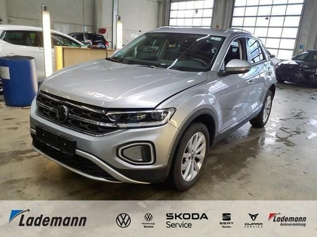 Gebraucht VW T-Roc Style 150 PS (110 kW) 2024 Pyritsilber SUV