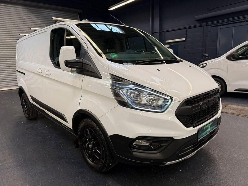 Gebraucht Ford Transit Custom 131 PS (96 kW) 2021 Weiß Van / Kleinbus