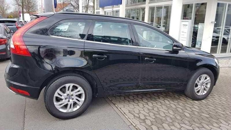 Schwarz Gebraucht 2016 Volvo XC60 SUV | 15.000 € - Bild 1/4