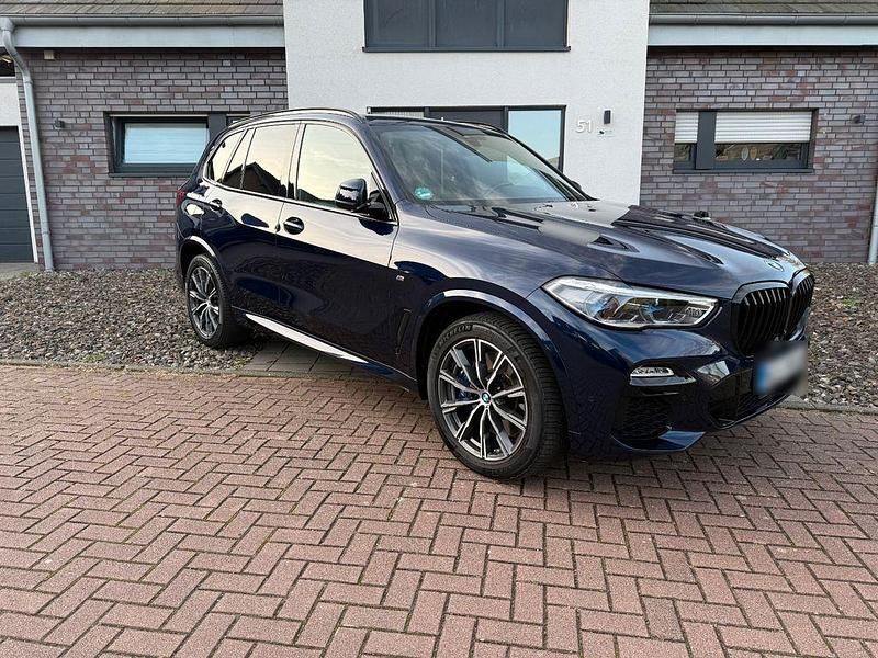 Blau Gebraucht 2019 BMW X5 M Sport SUV | 50.900 € (Guter Preis) - Bild 1/4