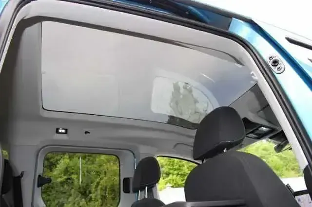 Gebraucht Ford Tourneo Connect Active 122 PS (89 kW) 2024 Boundlessblaumetallic Van / Kleinbus