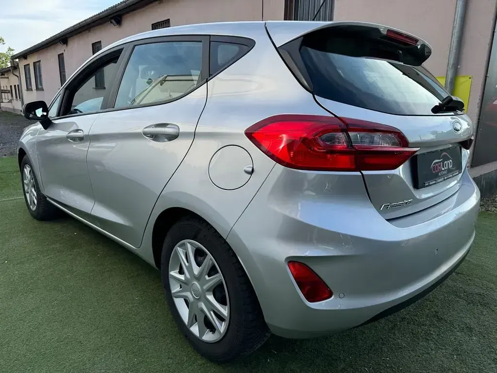 Gebraucht Ford Fiesta Cool & Connect 86 PS (63 kW) 2018 Silber Kleinwagen