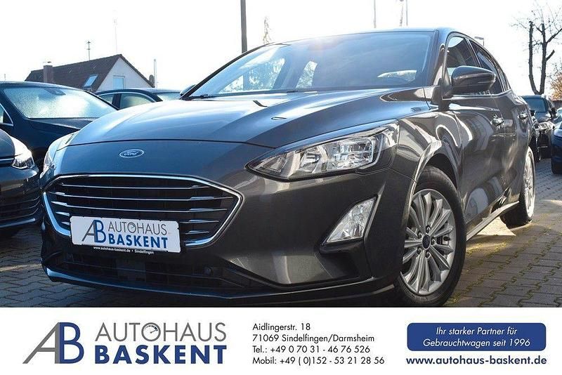 Gebraucht Ford Focus Titanium X 120 PS (88 kW) 2021 Grau Limousine
