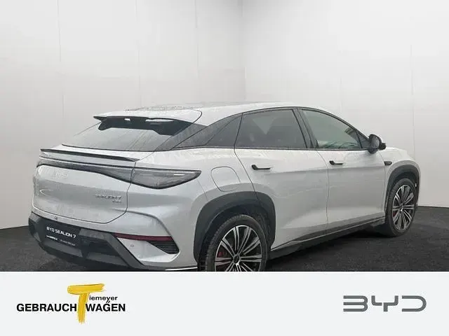 Gebraucht BYD Sealion 7 389 kW (530 PS) 2026 Indigo grey SUV