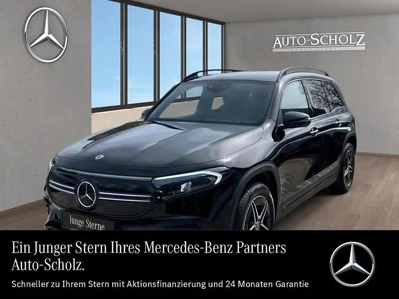 Metalliclack kosmosschwarz Gebraucht 2023 Mercedes EQB250 AMG SUV | 40.664 € (Teuer) - Bild 1/4