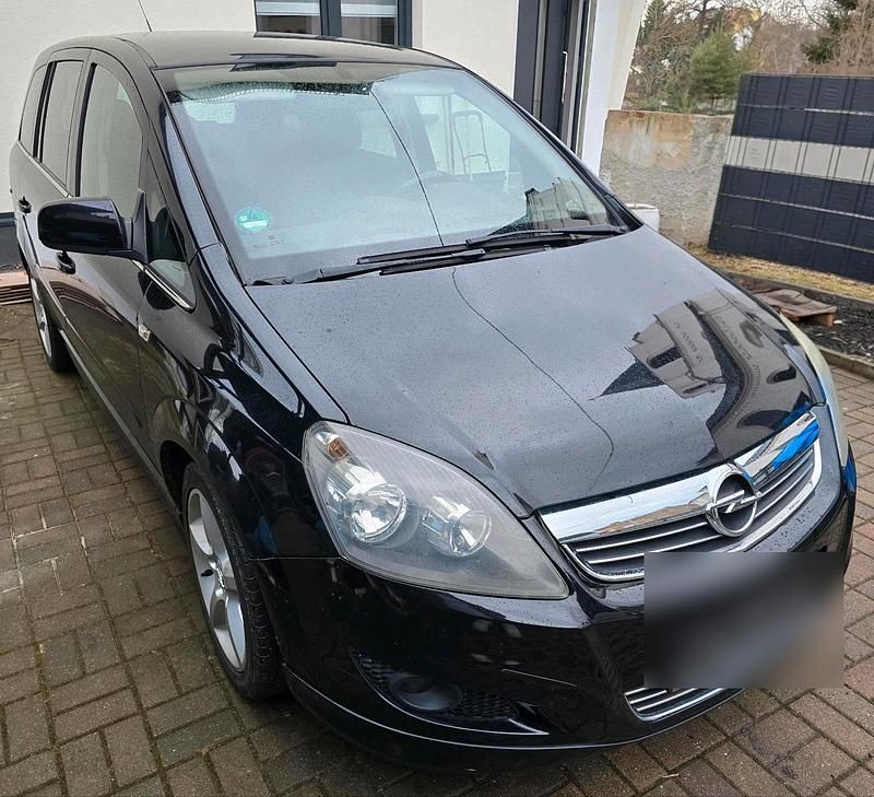 Gebraucht Opel Zafira 2010 Schwarz Van / Kleinbus
