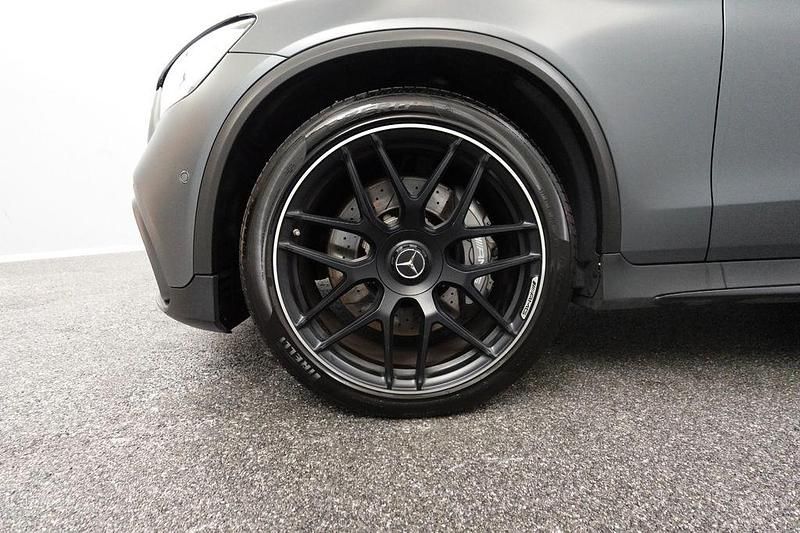 Gebraucht Mercedes GLC63 AMG AMG 476 PS (350 kW) 2020 Manufaktur selenitgrau  magno SUV