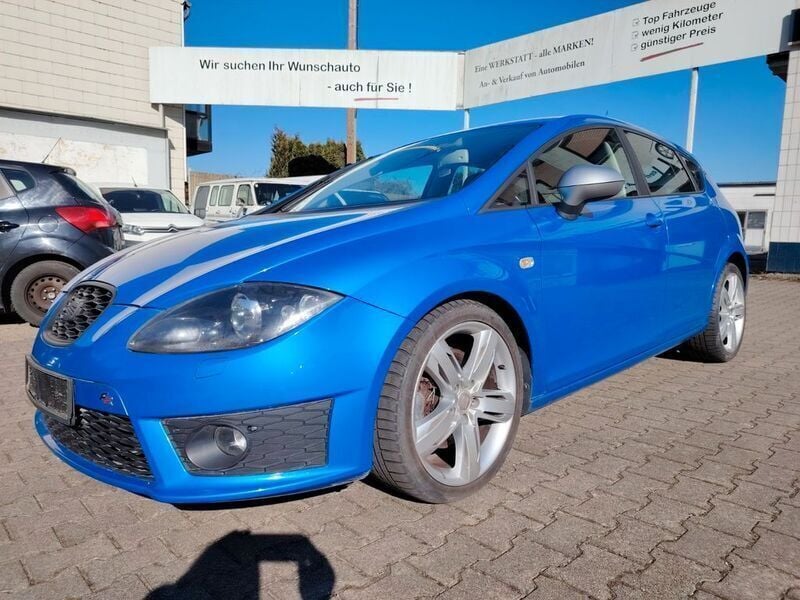 Blau Gebraucht 2012 Seat Leon FR Limousine | 8.999 € (Fairer Preis) - Bild 1/4
