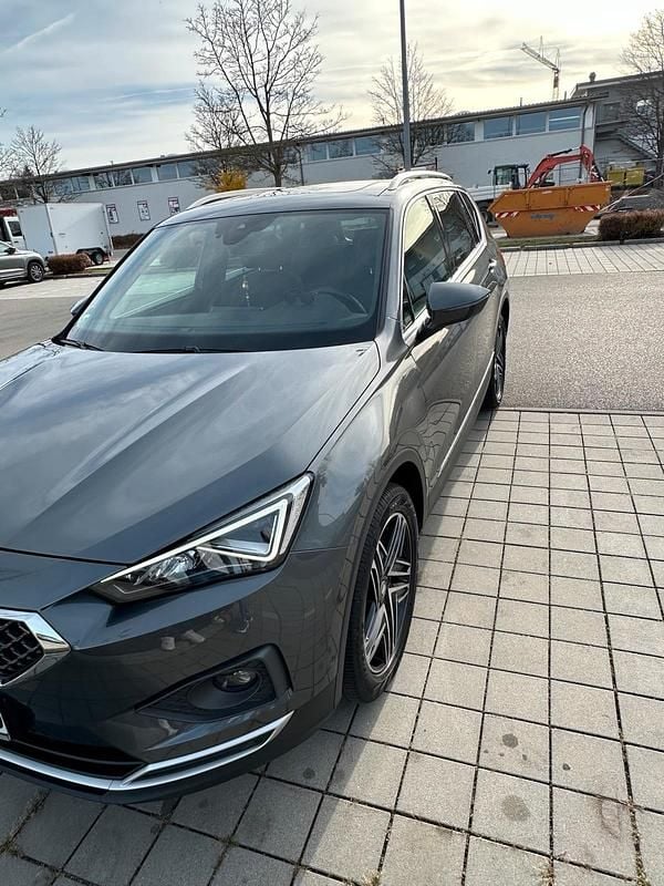 Gebraucht Seat Tarraco XCELLENCE 150 PS (110 kW) 2019 Grau SUV