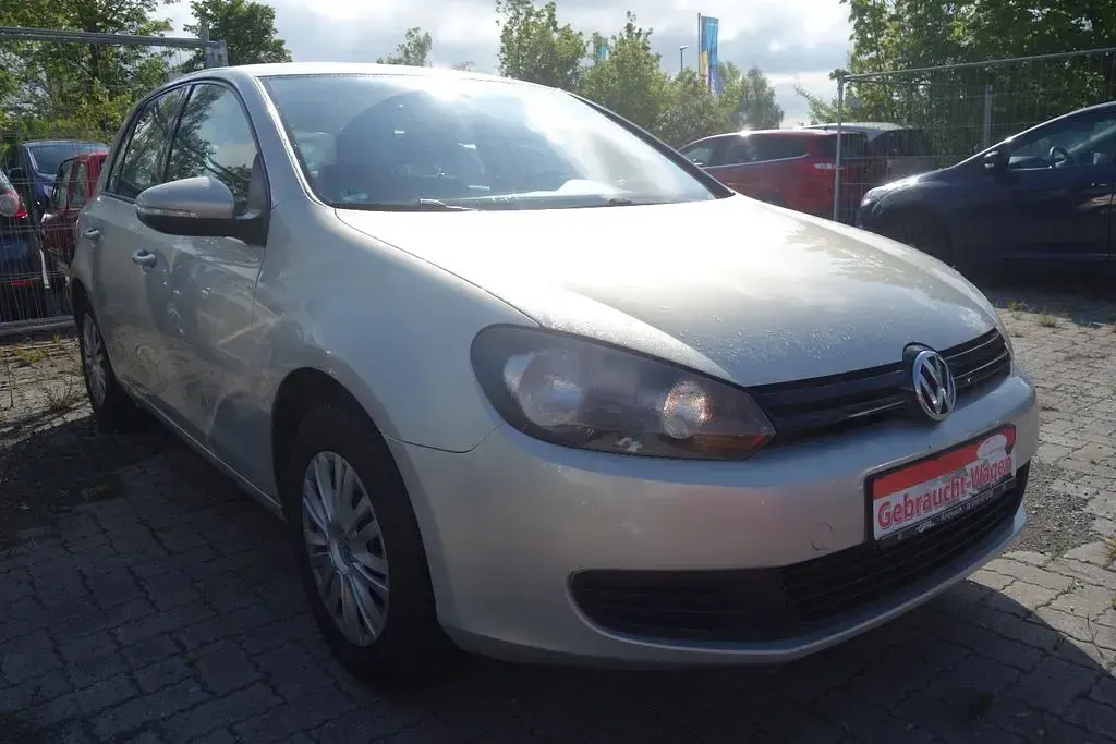 Gebraucht VW Golf VI Trendline 86 PS (63 kW) 2011 Gold Kleinwagen