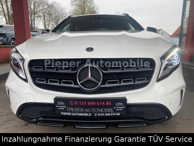Gebraucht Mercedes GLA180 AMG line 122 PS (89 kW) 2019 Weiß SUV