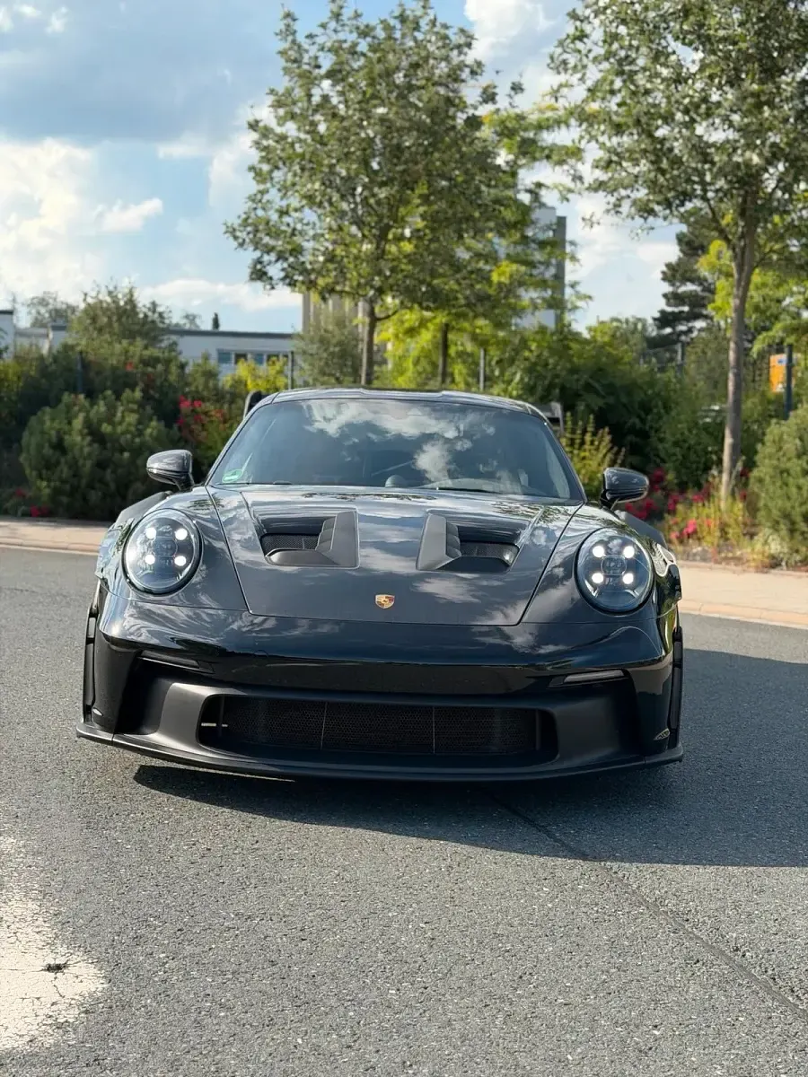 Gebraucht Porsche 992 525 PS (386 kW) 2025 Schwarz Coupé