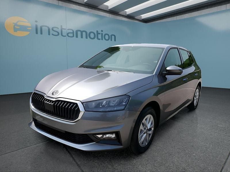 Grau Neu 2025 Skoda Fabia Limousine | 19.049 € (Fairer Preis) - Bild 1/4
