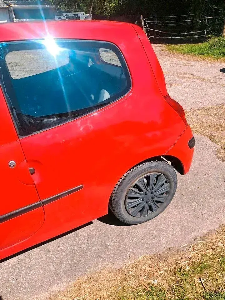 Gebraucht Renault Twingo 76 PS (55 kW) 2008 Rot Kleinwagen