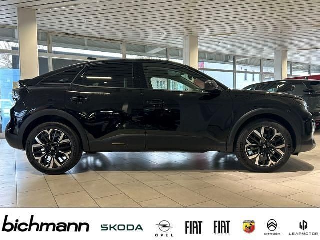 Neu Citroën C4 145 PS (106 kW) 2025 Schwarz SUV
