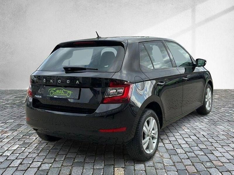 Gebraucht Skoda Fabia Style 95 PS (69 kW) 2019 Schwarzmagic perleffekt Limousine