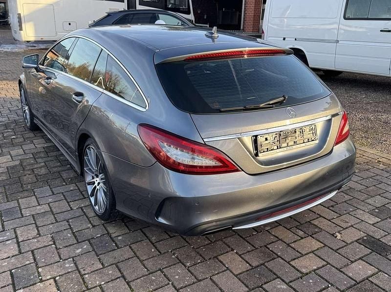 Gebraucht Mercedes CLS500 408 PS (300 kW) 2016 Selenitgrau  metalliclack Kombi