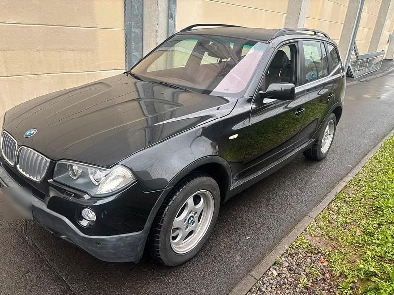 Gebraucht BMW X3 Basis 218 PS (160 kW) 2008 Schwarz SUV