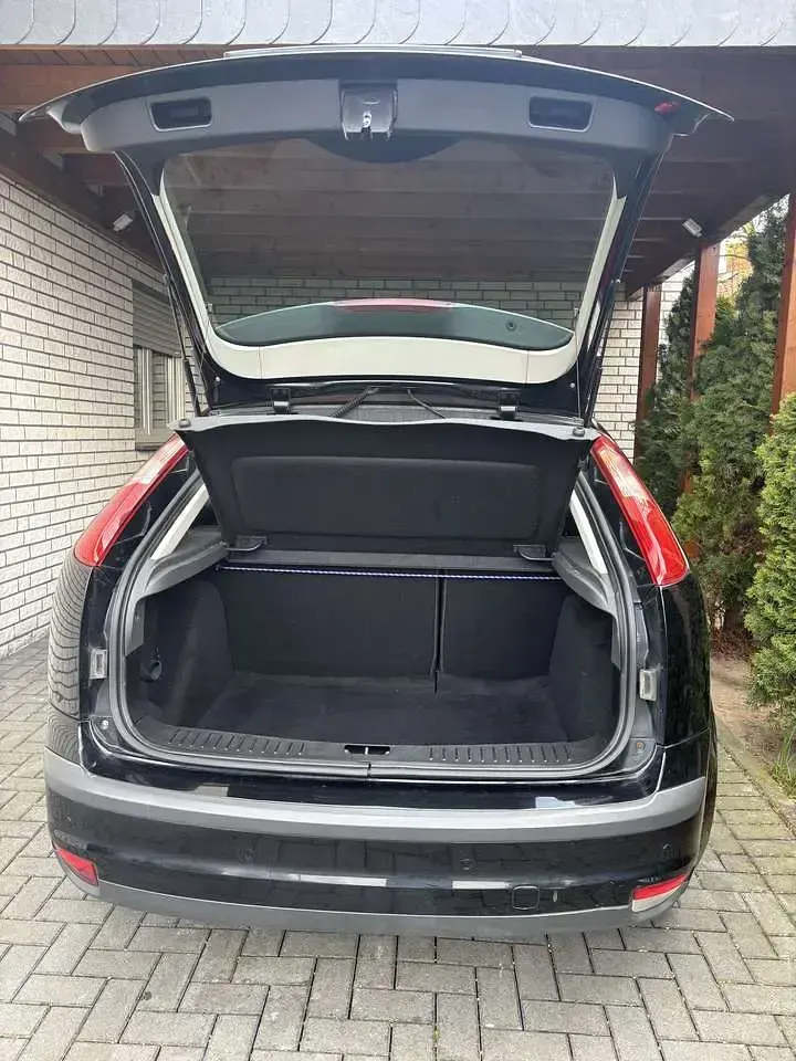 Gebraucht Ford Focus Sport 116 PS (85 kW) 2004 Kleinwagen