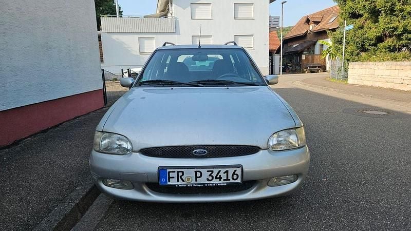 Silber Gebraucht 1998 Ford Escort Kombi | 500 € (Superpreis) - Bild 1/4