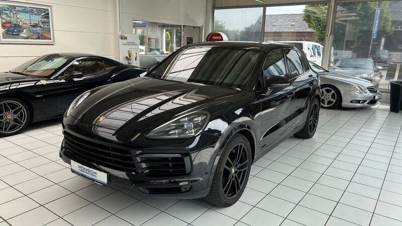 Schwarz Gebraucht 2018 Porsche Cayenne S SUV | 57.990 € (Guter Preis) - Bild 1/4