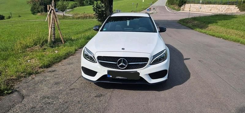 Weiß Gebraucht 2017 Mercedes C43 AMG AMG Kombi | 29.999 € (Guter Preis) - Bild 1/4