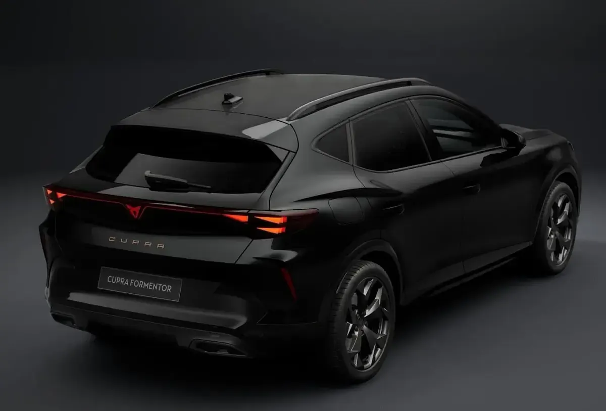 Neu Cupra Formentor 150 PS (110 kW) 2026 Midnight schwarz metallic SUV