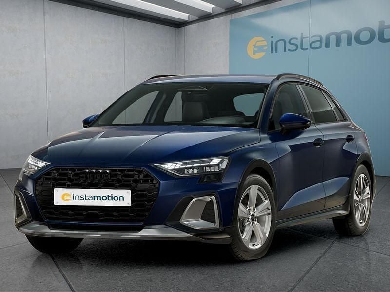 Blau Neu 2025 Audi A3 Limousine | 34.449 € (Guter Preis) - Bild 1/4