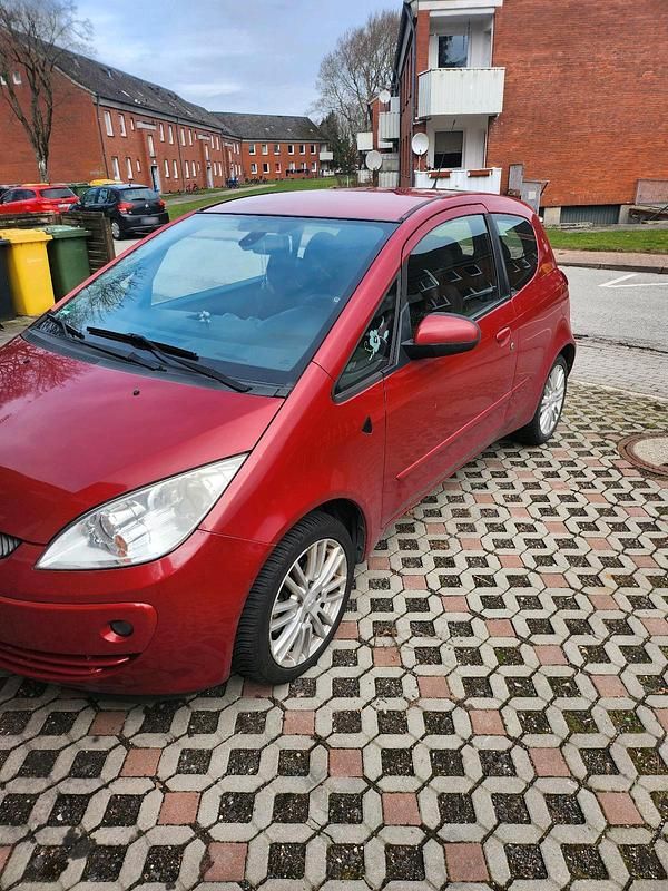 Gebraucht Mitsubishi Colt 98 PS (72 kW) 2008 Rot Kleinwagen