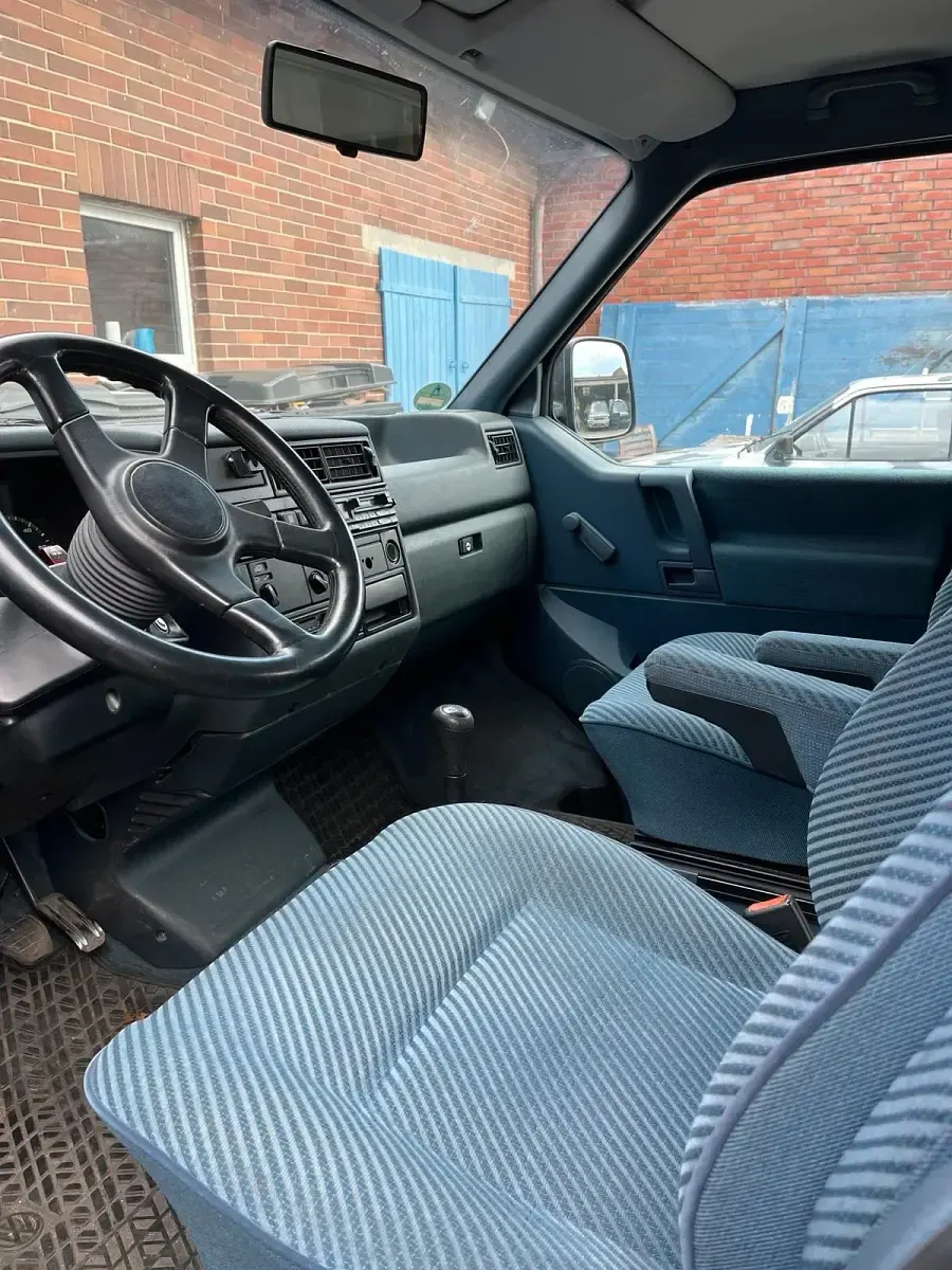 Usado VW T4 110 HP (80 kW) 1991 Azul Van