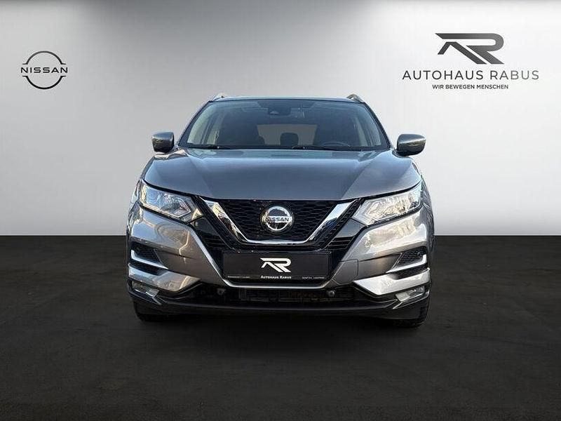 Gebraucht Nissan Qashqai Zama 140 PS (102 kW) 2021 Dark grey metallic (metallic) SUV