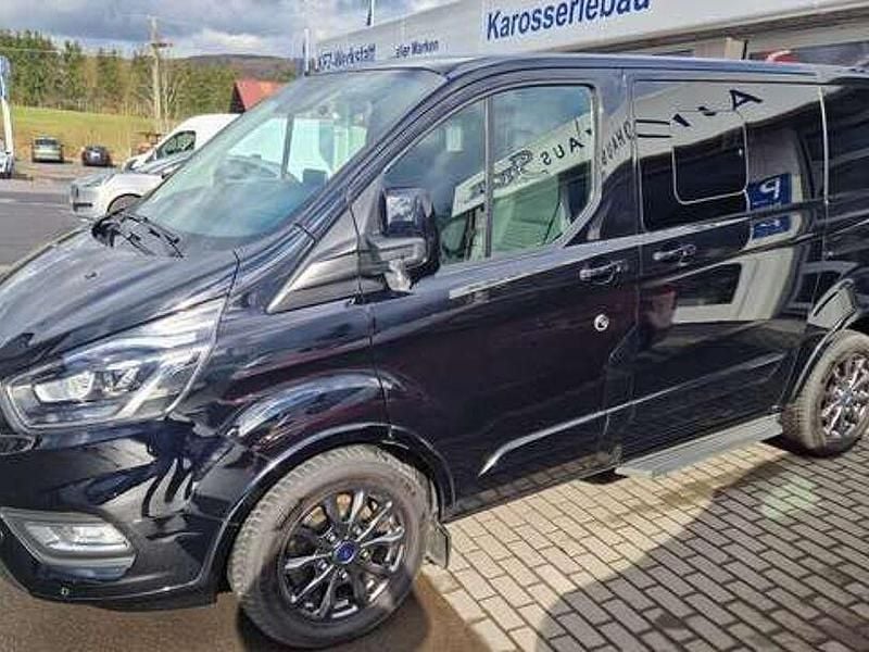 Gebraucht Ford Tourneo Custom Titanium 170 PS (125 kW) 2019 Schwarz Van