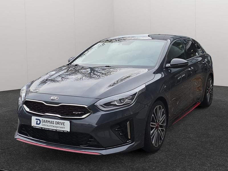 Grau Gebraucht 2021 Kia ProCeed GT Kleinwagen | 24.490 € (Guter Preis) - Bild 1/4
