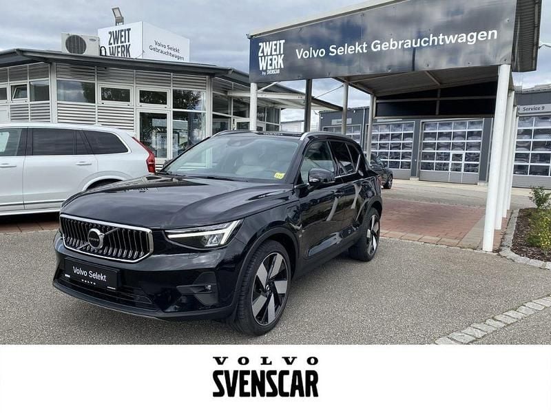 Onyx black / metallic Gebraucht 2022 Volvo XC40 Plus SUV | 36.490 € (Etwas zu teuer) - Bild 1/4