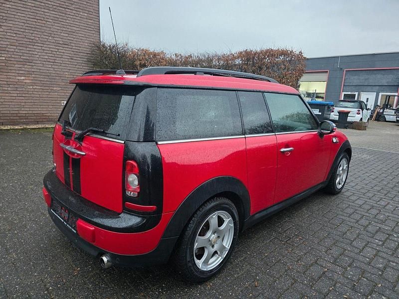 Gebraucht Mini One Clubman 95 PS (69 kW) 2009 Rot Kombi