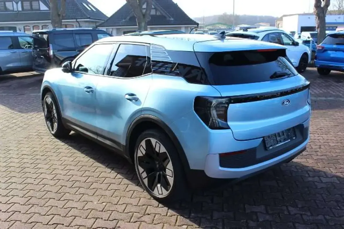 Usado Ford Explorer Premium 210 kW (286 CV) 2024 Azul SUV