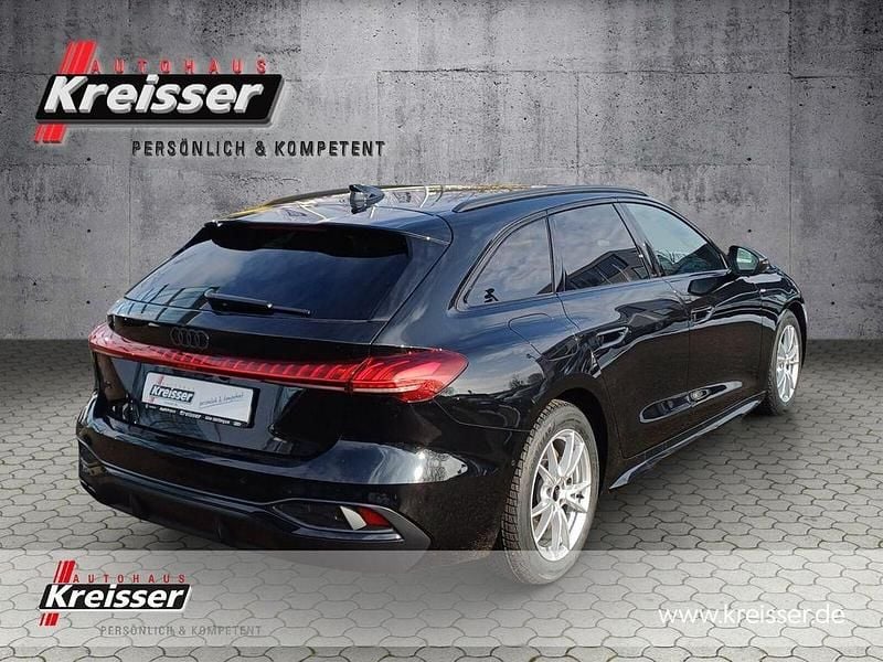 Gebraucht Audi A5 S-Line 204 PS (150 kW) 2025 Schwarz Kombi