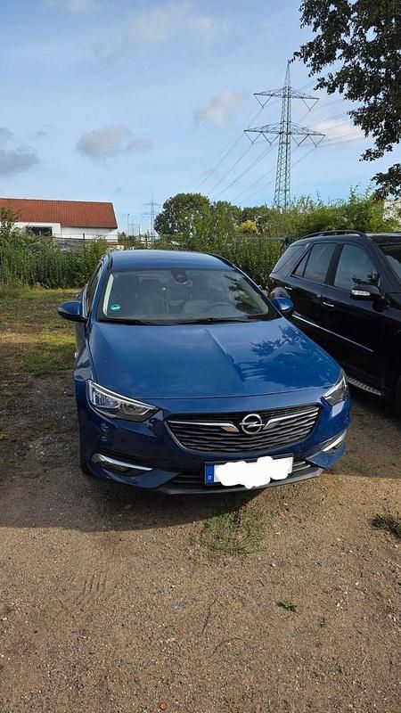 Blau Gebraucht 2018 Opel Insignia Business Kombi | 6.000 € (Superpreis) - Bild 1/4