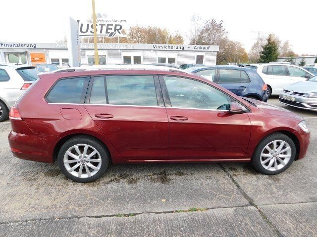 Gebraucht VW Golf VII Highline 150 PS (110 kW) 2019 Rot metallic Kombi