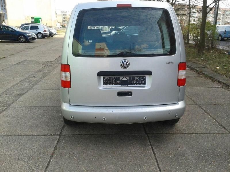 Gebraucht VW Caddy Style 80 PS (58 kW) 2009 Silber Van / Kleinbus
