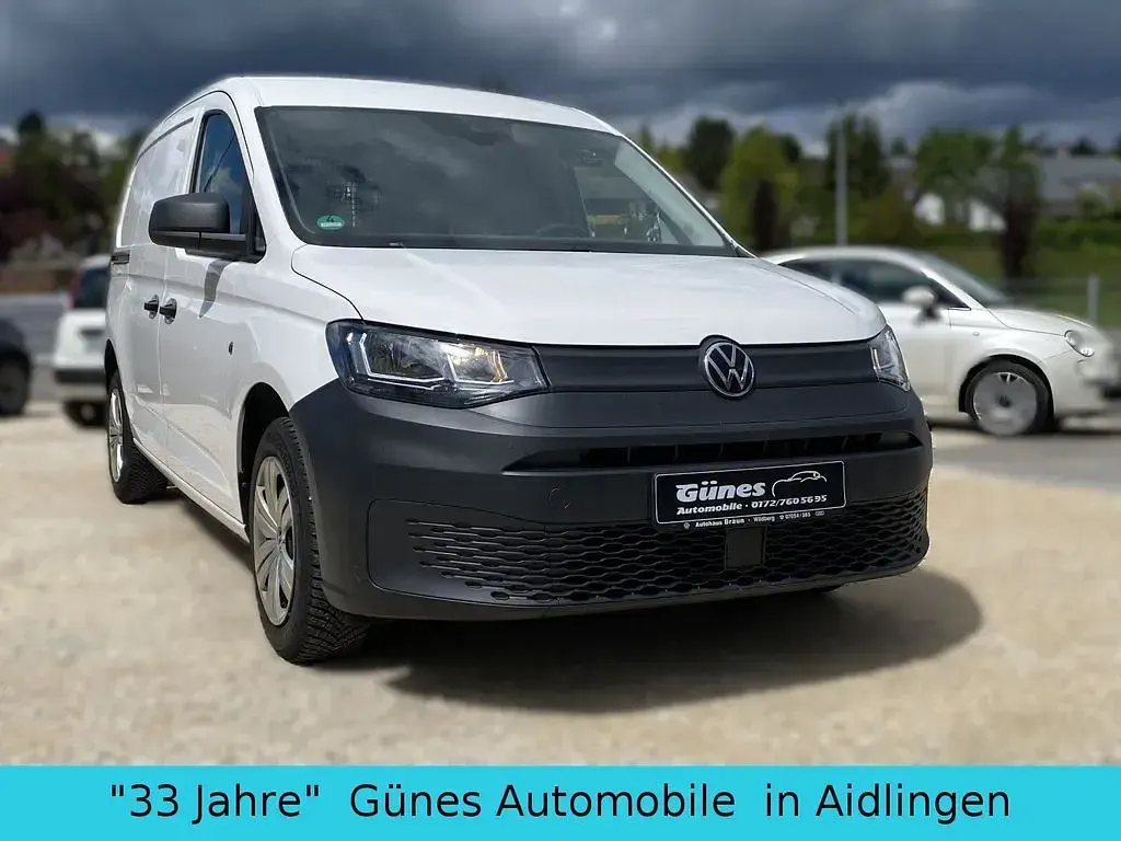 Gebraucht VW Caddy 102 PS (75 kW) 2021 Weiß Van / Kleinbus