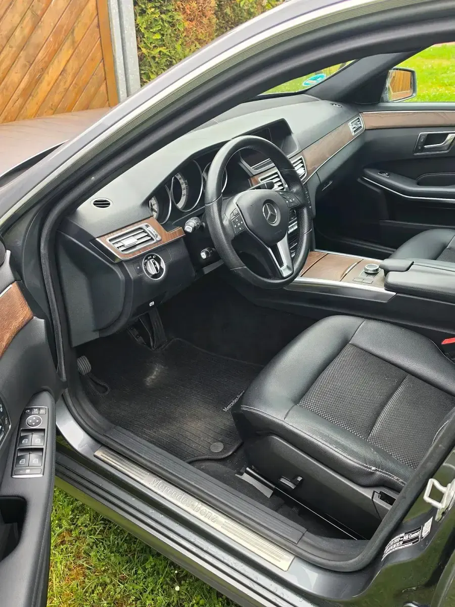Gebraucht Mercedes E200 136 PS (100 kW) 2015 Grau Kombi