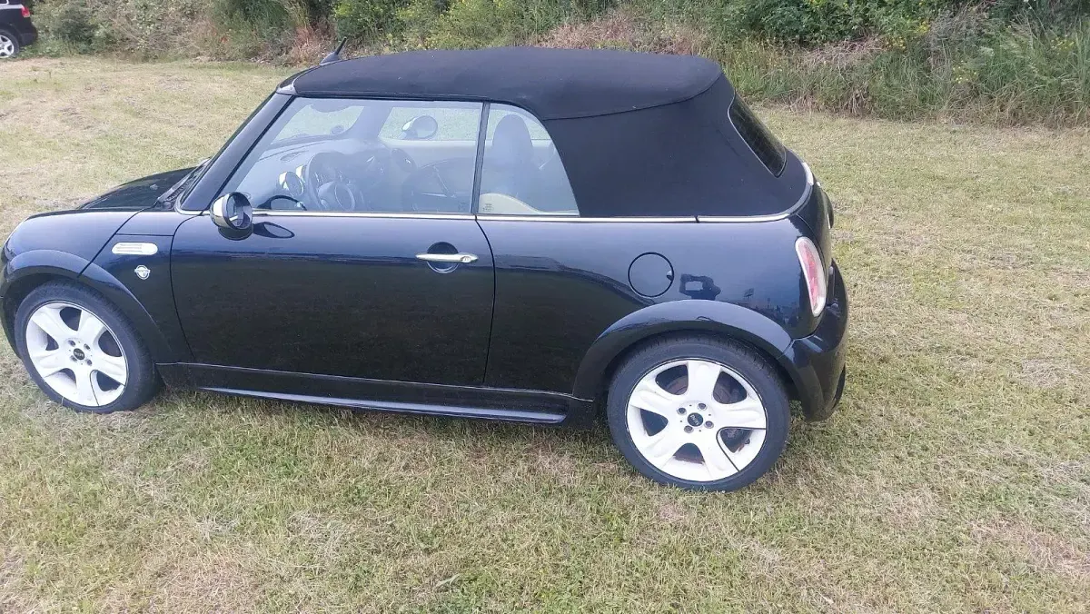 Gebraucht Mini Cooper Cabriolet 115 PS (84 kW) 2004 Schwarz Cabrio