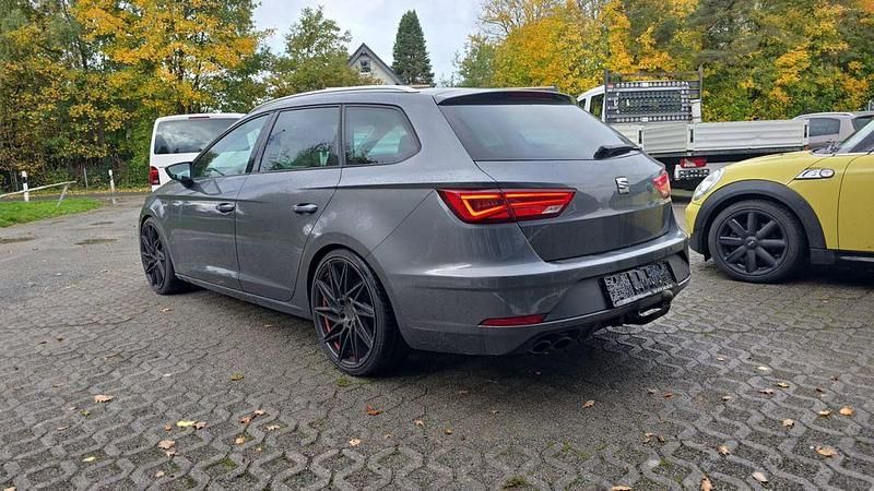 Gebraucht Seat Leon ST FR 179 PS (131 kW) 2018 Grau Kombi