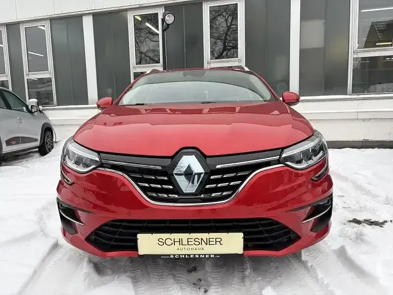 Gebraucht Renault Mégane IV Techno 140 PS (102 kW) 2023 Rot Limousine