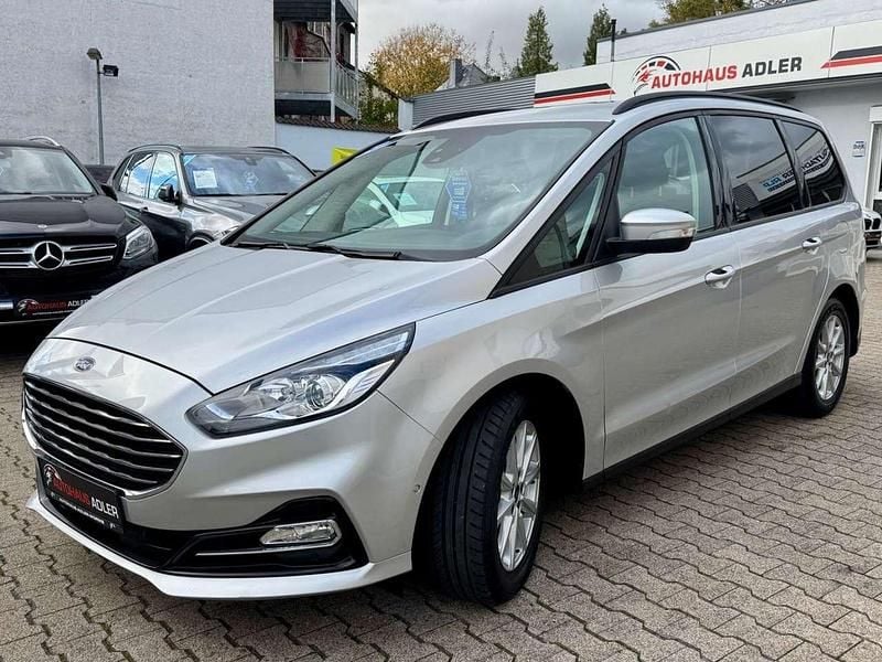 Gebraucht Ford Galaxy Trend 150 PS (110 kW) 2022 Silber Van / Kleinbus