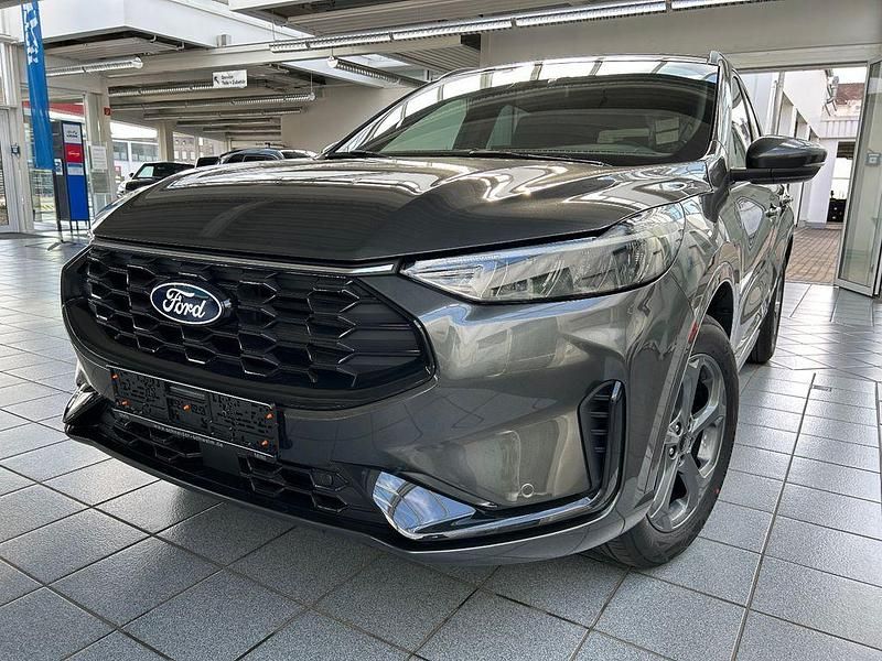 Neu Ford Kuga ST-Line 182 PS (133 kW) 2025 Schwarz SUV